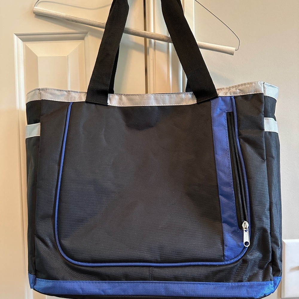 Travel Tote